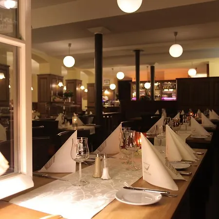 Goldener Falke Hotel